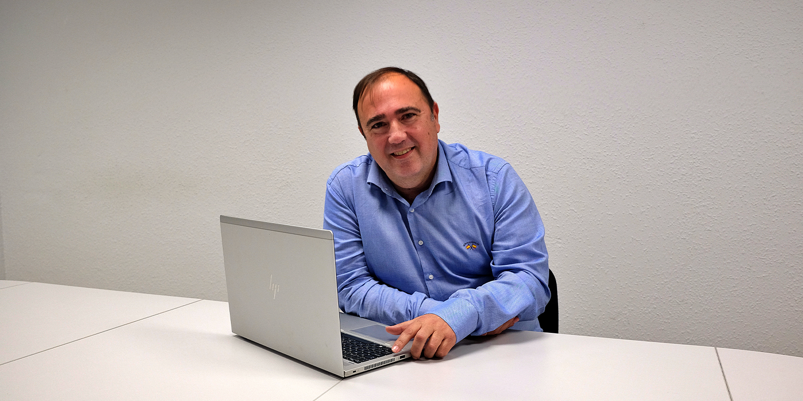 “Antonio Vazquez y el equipo de Abaco S&M Soluciones Tecnologicas, protagonistas en Diario El Conciso”